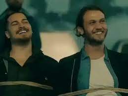 sarp yilmaz ve umut yilmaz icerde bulutlar ask