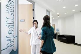 Compania va deschide curand alte 2 spitale, urmand ca din iulie 2011 sa opereze 5 spitale de dimensiuni medii si (…) Primul Spital Privat De Pediatrie Din Europa Centrala Si De Est A Fost Deschis De Medlife In Bucuresti Hotnews Mobile