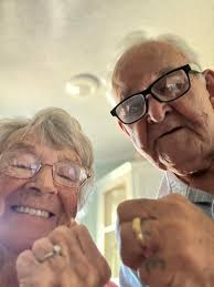 Can anybody have phone no for pizza place that took over jays pizza