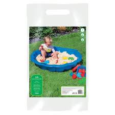 25 years of providing the safest, dust & dye free play therapy sands jurassic sands has been recognized as being the only sand on the market to never crush or pulverize rocks to make our sand or use artificial chemicals and dyes to achieve our play therapy sands' gorgeous colors. Carousel Lets Play Outdoor Sand 10kg Tesco Groceries