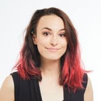 Stephanie Zellner's Instagram, Twitter & Facebook