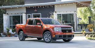 The 2022 ford maverick will be ford's third pickup, positioned underneath the ranger, and it should debut sometime next year. Wvnviqbm6vtgzm