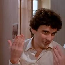 Scusate il ritardo Troisi 🎬