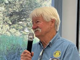 I am a PAUL HARRIS FELLOW Memories of my Year 1999/2000 when I was  President of Rotary Club of Kensington here with members and friends !