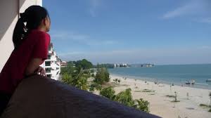 Situated in port dickson, 2.5 km from blue lagoon beach, holiday apartment at cocobay condo resort features accommodation with air conditioning and access to a garden with an outdoor swimming pool. E Port Dickson Blue Lagoon W E Chronicles