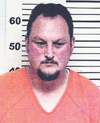 Police allege fence contractor took down payments, failed to do work