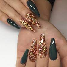 60 Gorgeous Glitter Acrylic Coffin Nails Designs Green Acrylic Nails Green Nails Gold Nails In search for some nail designs and ideas for your nails? green acrylic nails