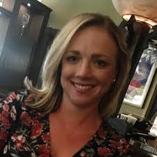 Elise Paz's Instagram, Twitter & Facebook