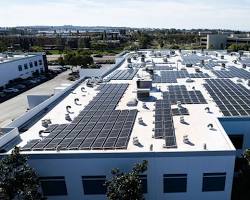 Aptera Motors solar electric vehicle solar panels, generata con l'AI