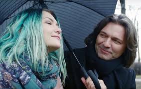 Смотрите также:пошлость начинает и выигрывает. Sprosi U Svoej Mamy Dmitrij Malikov Zachital Rep V Klipe O Pikape Premera Video Hello Russia
