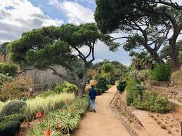 🇪🇸 the secret scandal of a spanish garden! part 1 of my trip to spain!  🇪🇸