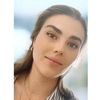 Chloe Graber's Instagram, Twitter & Facebook