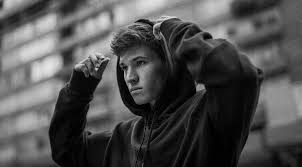 Find wincent weiss tour schedule, concert details, reviews and photos. Wincent Weiss Festivals Tour 2021 2022 Festivalsunited Com