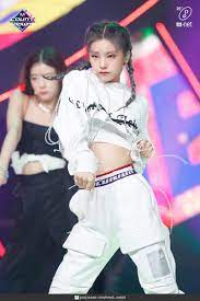 Read m!countdown debut from the story itzy by hyudashi (꧁( hyudashi )꧂) with 391 reads. M Countdown On Twitter 200326 Mcountdown íì¥í¬í  No 1 Of The Week Itzy Wannabe 1ì ìµì½ More Photos Https T Co Fpkjcq2uda