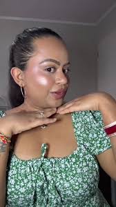 Spring Makeup Tutorial with Popular Beauty Products