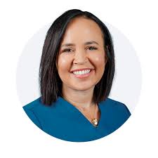 Jennifer Garling's Instagram, Twitter & Facebook