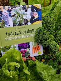 Mit kindern wünscht man sich natürlich soviel obst/gemüse von eigenen garten wies nur geht und am besten das ganze jahr. Im Winter Ernten Buchempfehlung Fur Ganzjahrig Frisches Gartengemuse