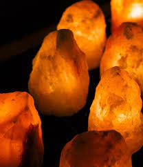 Cats weighing more than 10 pounds. Salt Lamp Dangers For Cats Learn More On Litter Robot Blog