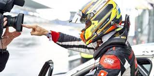 Here you will find all the information, events, experiences and fan articles of the legendary race track. Wtcr Honda Rekord Am Nurburgring
