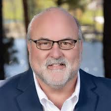 Eric Flatt's Instagram, Twitter & Facebook