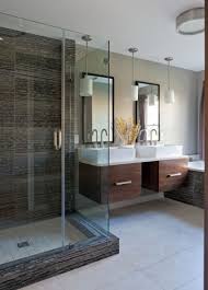 Daca aveti o baie mica atunci va recomandam sa renuntati la instalarea unei cazi de baie in favoarea unei cabine de dus, astfel veti economisi spatiu considerabil. InfricosÄƒtor Haiku Uimit Modele De Bai Cu Sticla In Loc De Cada Macrodesign Ro