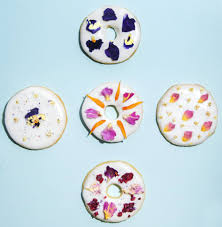 My husband and i finished the entire 1# batch and we both raved about how good they were. Lemon Cookies With Dried Flowers Everyday Dishes