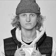 Adam Moye's Instagram, Twitter & Facebook