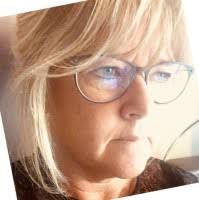 80+ "Layla" profiles