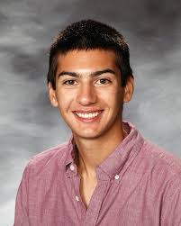 Kizzy Hunt's Instagram, Twitter & Facebook