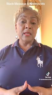 Abigail Watts's Instagram, Twitter & Facebook