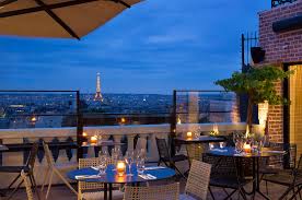 Paris, la ville lumière où les touristes du monde entier se presse toute. Les 9 Meilleurs Rooftops De Paris En 2021 Toi Toi Mon Toit