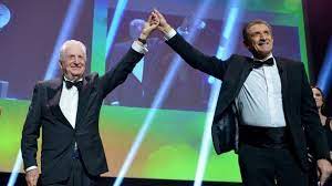 ( ezio greggio con la stessa battuta da 70 anni.) Hltwiwoml3pyqm