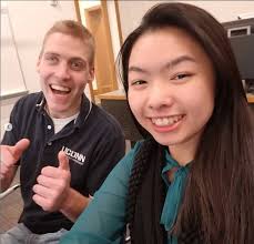 Moved in 2 weeks ago and brought the 2025 year in with new neighbors! Happy  New Year to our neighborhood!