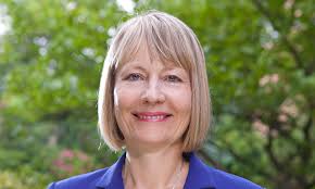 York St John vice-chancellor to stand down