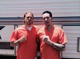 Marilyn manson sons of anarchy season 7 premiere los angeles, 06.09.14. Movie Graf Auf Twitter Charlie Hunnam Marilyn Manson Sons Of Anarchy Kamera Arkasi