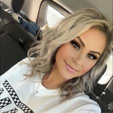 Does anyone make custom blankets with dog pictures?