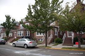 Und dein moc ist wirklich schön geworden, und auf den aller ersten blick zu erkennen. The King Of Queens House Iamnotastalker