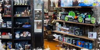 Also on sale, halloween decorations of all shapes and sizes. Horror Shop Com 2 X Als Filiale In Munchen
