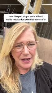 Amy Lundgren's Instagram, Twitter & Facebook