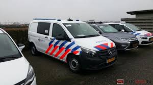 May 31, 2021 · politie tikt auto van de weg in beckum. Scoop De Politie Test Met Deze Nieuwe Auto S Autoblog Nl