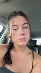 Amy Thrailkill's Instagram, Twitter & Facebook