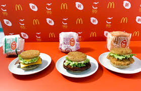 マクドナルドの新作 ごはんバーガー を実食 もちもちのお米がたまらない 週刊アスキー