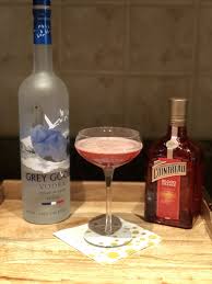 2 Oz Vodka 1 Oz Cointreau 1 Oz Pomegranate Juice Oz Orange Juice Combine Ingredients In A C Pomegranate Martini Cointreau Cocktails Cocktail Shaker Recipes
