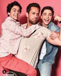 Shazam schauspieler schauspielerinnen und schauspieler video. 150 Zachary Levi Ideen In 2021 Zachary Levi Schauspieler Captain Marvel Shazam