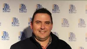 LAST NIGHT I WAS HOMELESS. TODAY I AM HUMBLED.