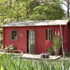 Petit Cottage Anglais Abri De Jardin En Bois Par Leroy Merlin Abri De Jardin Cabane Jardin Cabanon De Jardin