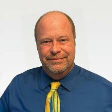 Justin Womer's Instagram, Twitter & Facebook