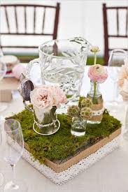 Zu einer echten traumhochzeit gehört die richtige dekoration der tische der hochzeitslocations. Tischdeko Fur Hochzeit 85 Ideen Mit Blumen Und Viel Grun