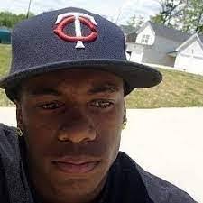 Darryl Norwood's Instagram, Twitter & Facebook