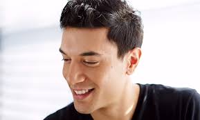 What's being discussed at daydreams day spa? Men S Cut With Optional Color Cactus Salon Spa Groupon